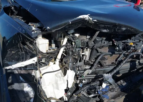 2018 Nissan Rogue Sv z USA, uszkodzony, nr VIN 5N1AT2MVXJC721211